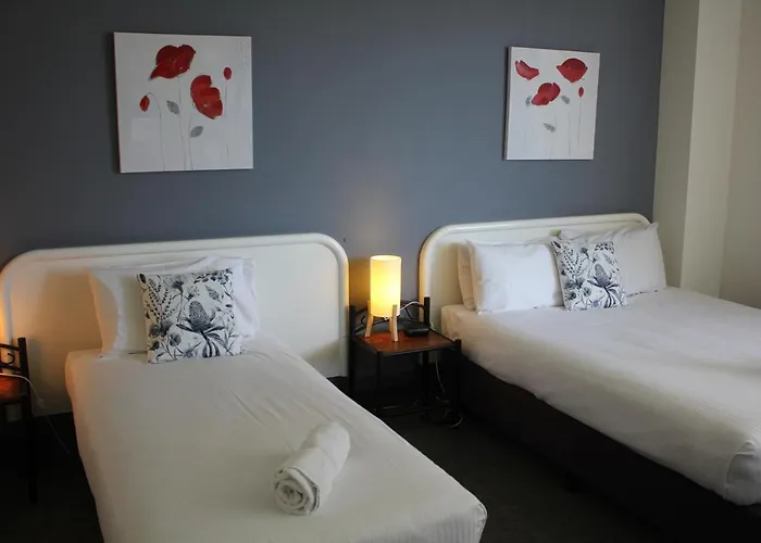 Hamilton Motor Inn